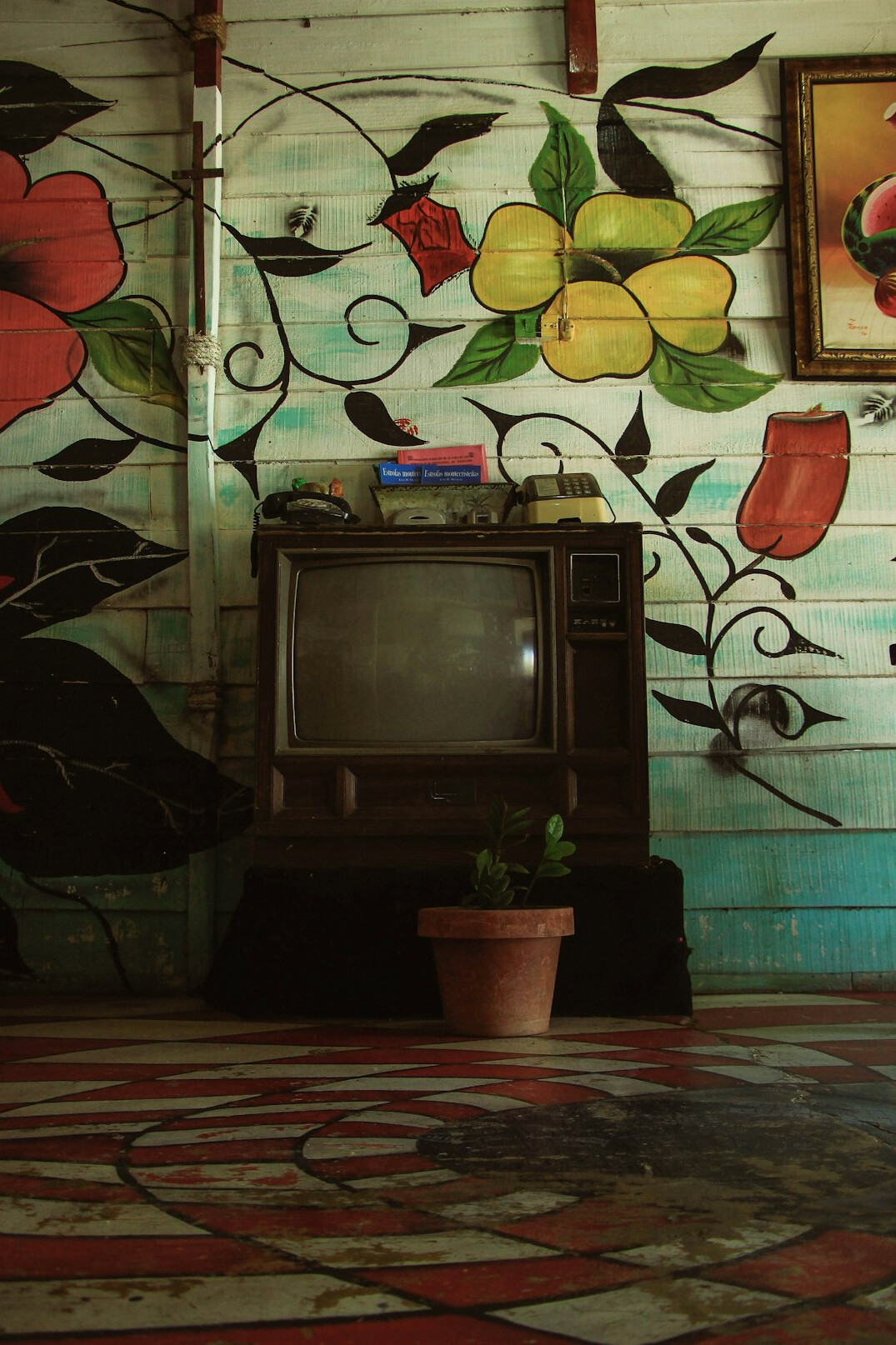 Retro television set showing a colorful test pattern